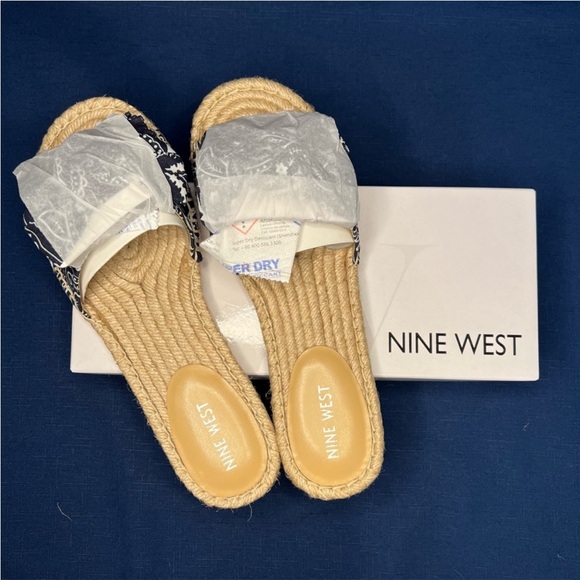 Nine West Bow Slip-on Espadrille Slide - Bandana Blue - NIB - Picture 9 of 14